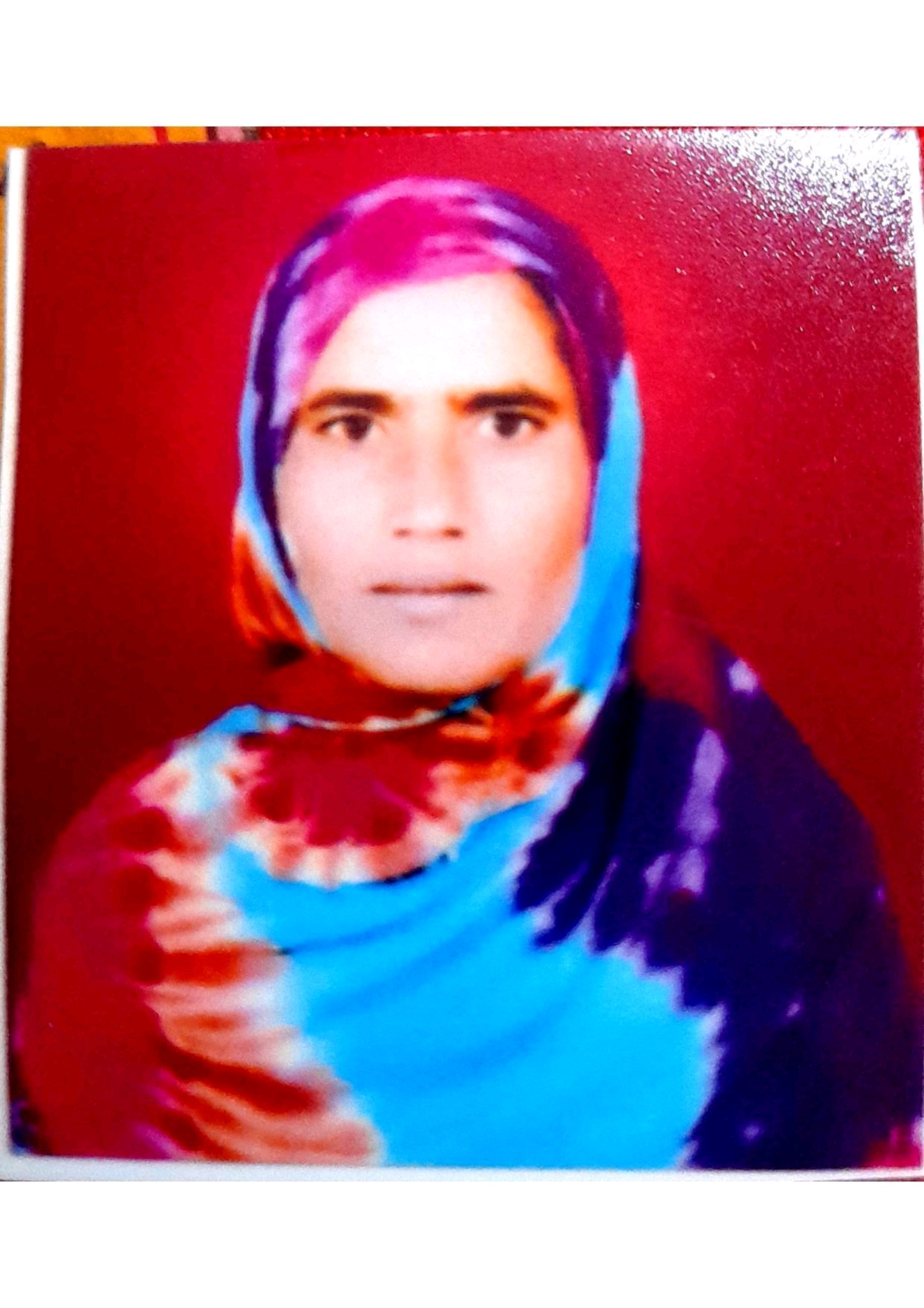 सौ. हमीदा नवाज मुलतानी
